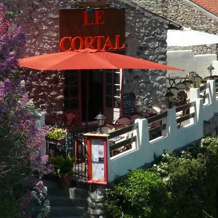 Apartment Cortal